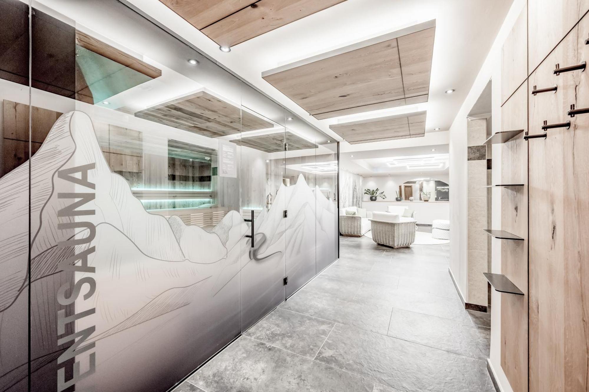Ski - Golf - Wellness Hotel Riml Хохгургль Экстерьер фото
