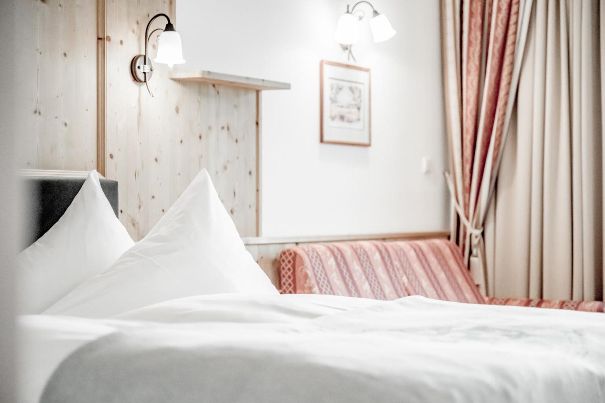 Ski - Golf - Wellness Hotel Riml Хохгургль Экстерьер фото