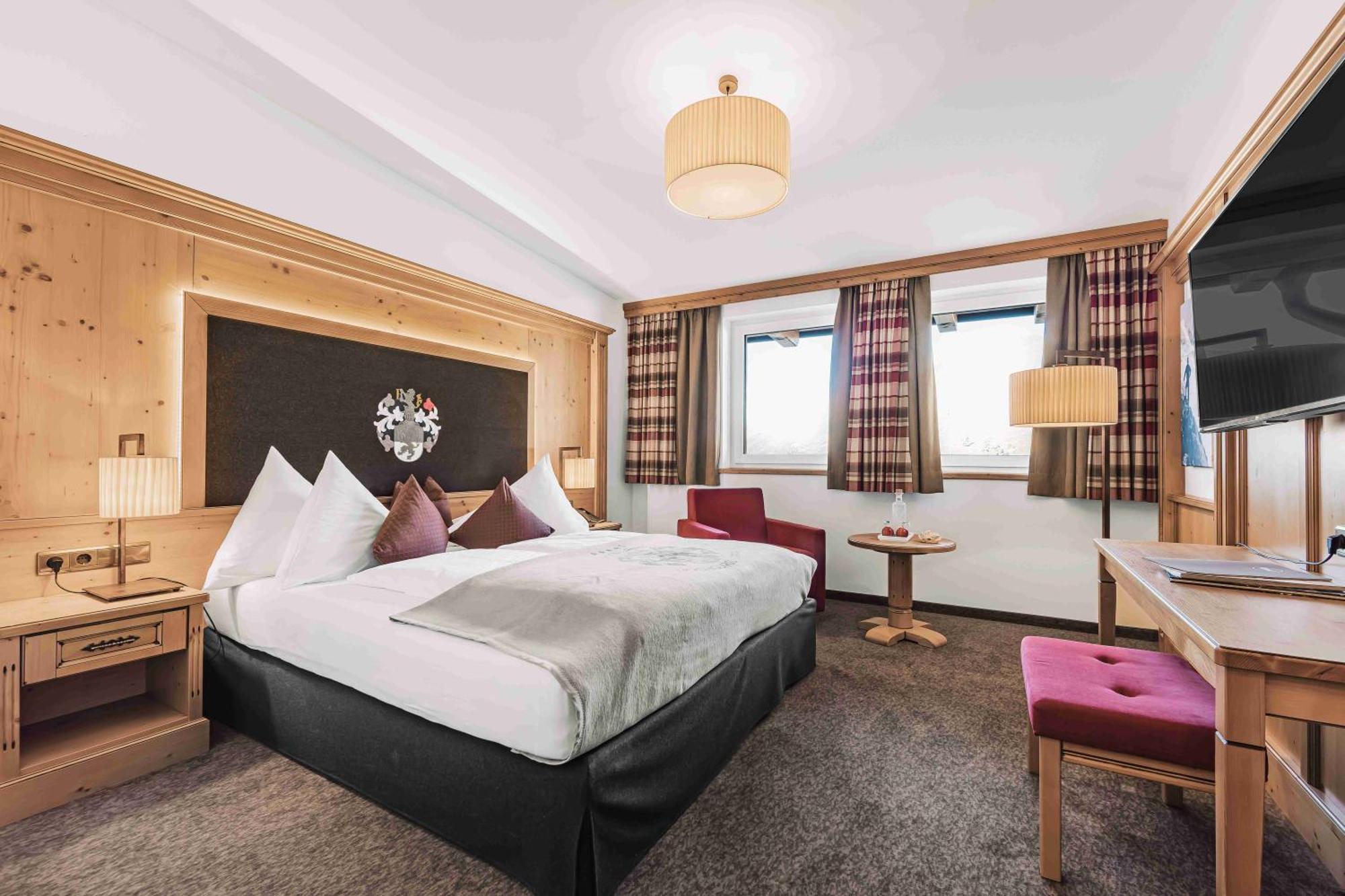 Ski - Golf - Wellness Hotel Riml Хохгургль Экстерьер фото